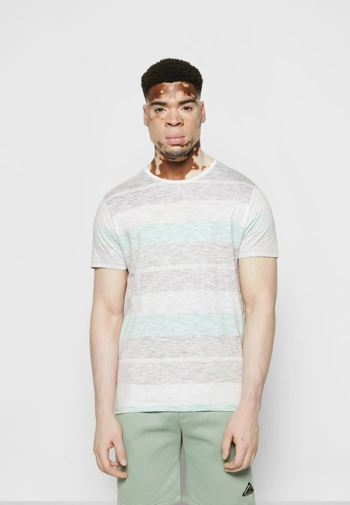 Brave Soul Print T-shirt - Optic White/purple/mint/black - Image 3