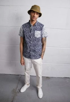 Brave Soul AZALIA - Shirt - Navy/optic White