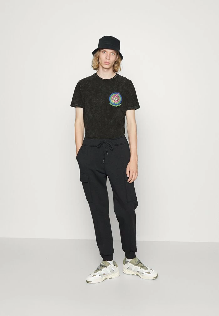 Brave Soul Print T-shirt - Black - Image 2