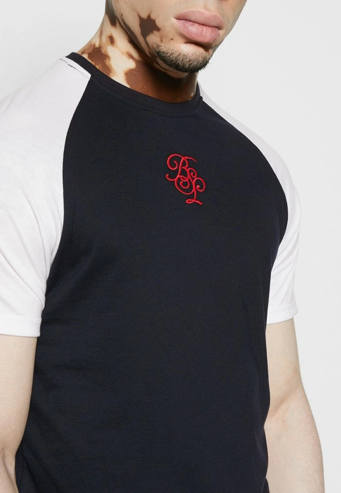 Brave Soul ANDRE - Print T-shirt - Rich Navy/optic White/red - Image 7