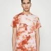 Brave Soul DIXON - Print T-shirt - Orange
