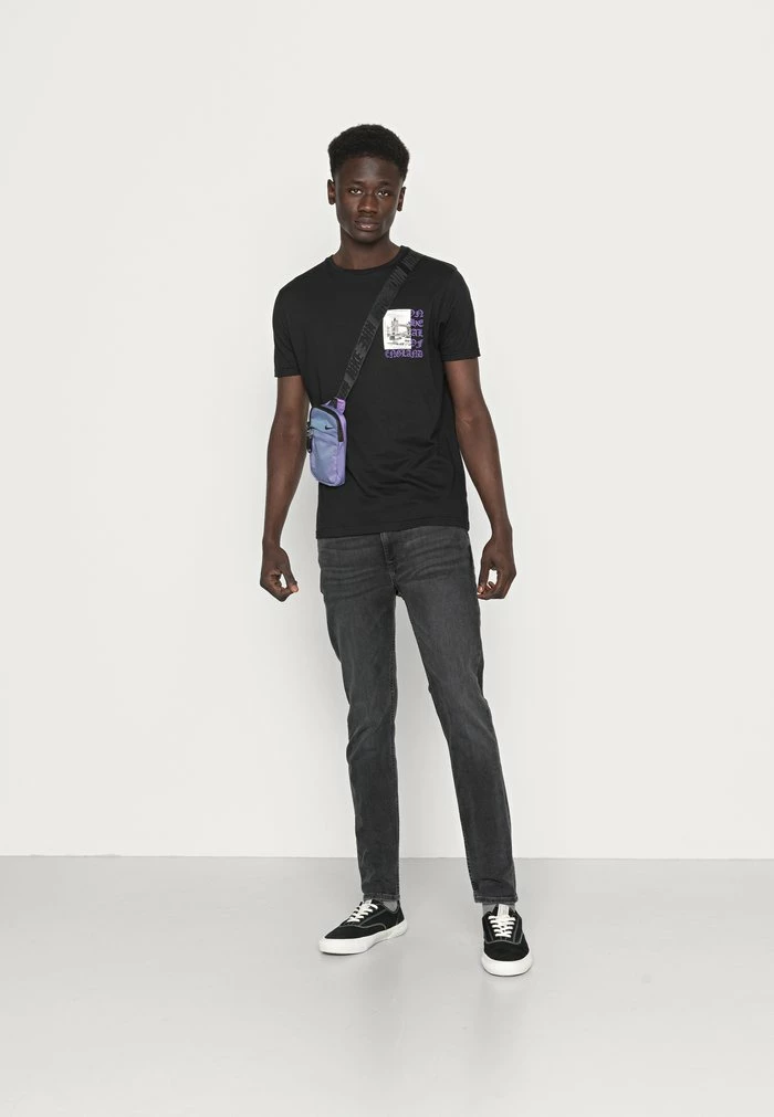 Brave Soul TOWER - Print T-shirt - Jet Black/multicolour - Image 2