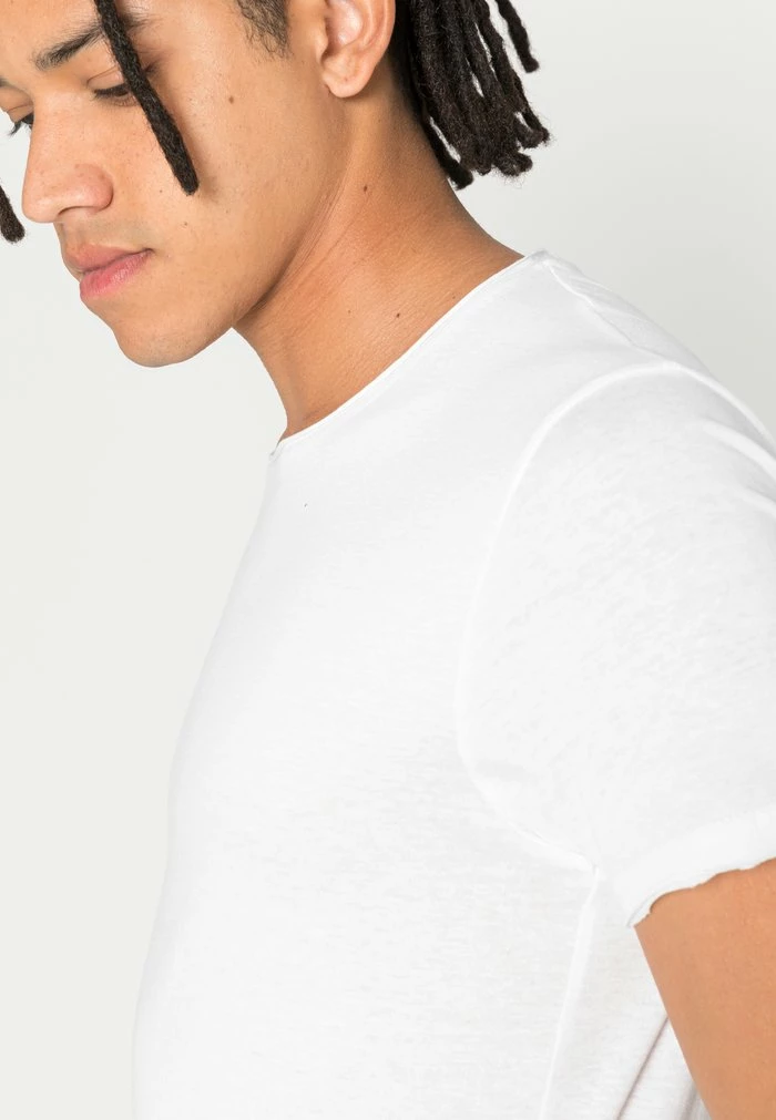 FRESHERL - Basic T-shirt - Brave Soul - Image 5